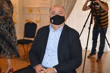 Conferencia de Héctor Suárez en la capital grancanaria/TA.